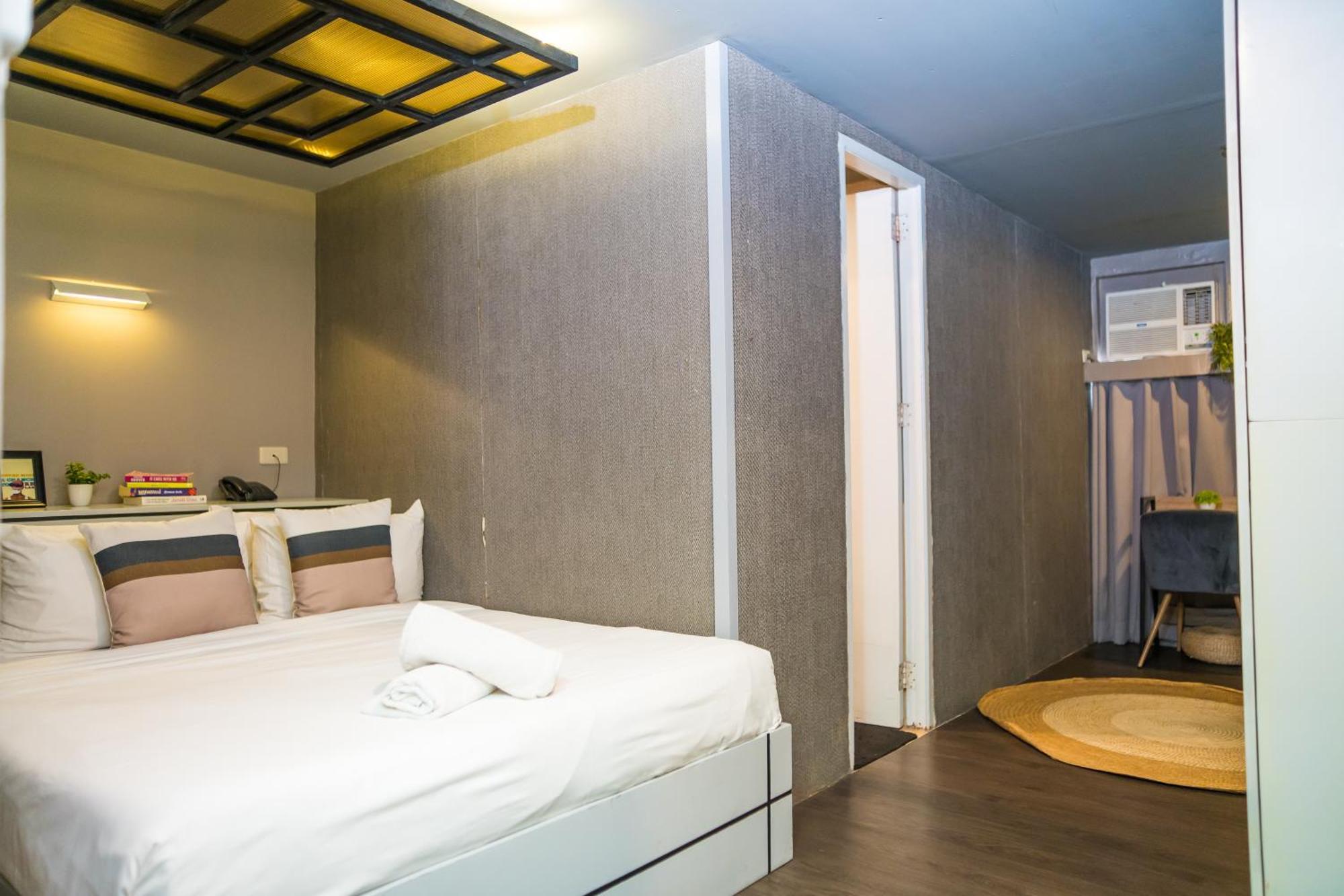 Abraham Manila - Located In Central Makati (Adults Only) Makati City Exterior foto
