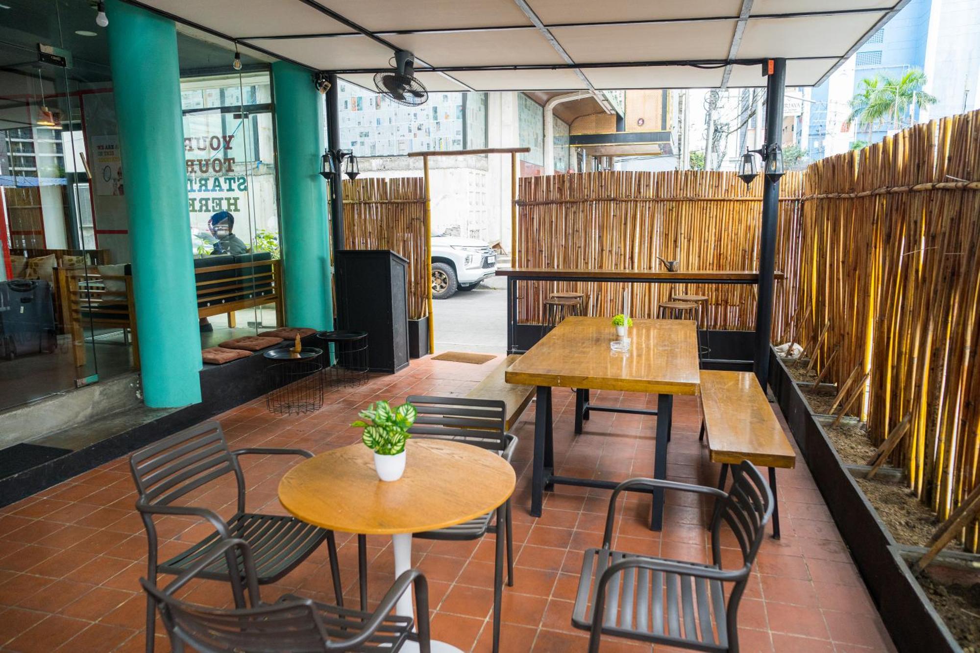 Abraham Manila - Located In Central Makati (Adults Only) Makati City Exterior foto